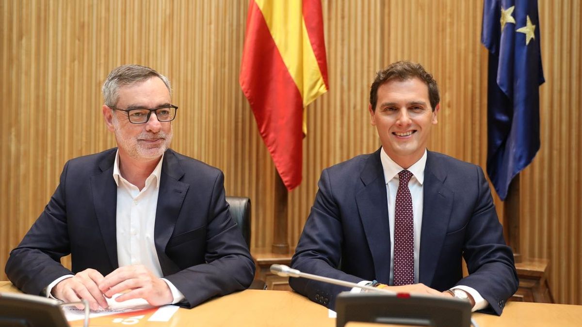 Albert Rivera ficha a Villegas para el despacho de abogados del que es presidente