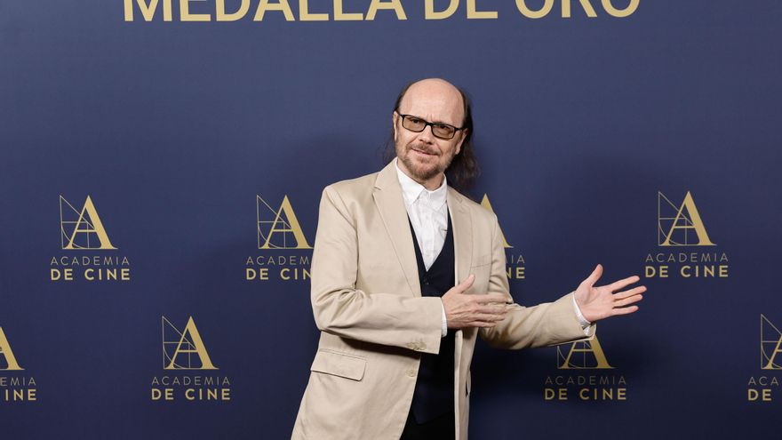 Santiago Segura es el Holandés Errante en el film de Bob Esponja: "Soy fan de los piratas"