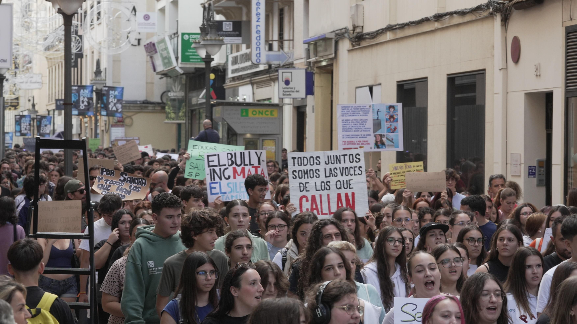 Manifestación de estudiantes contra el bullying