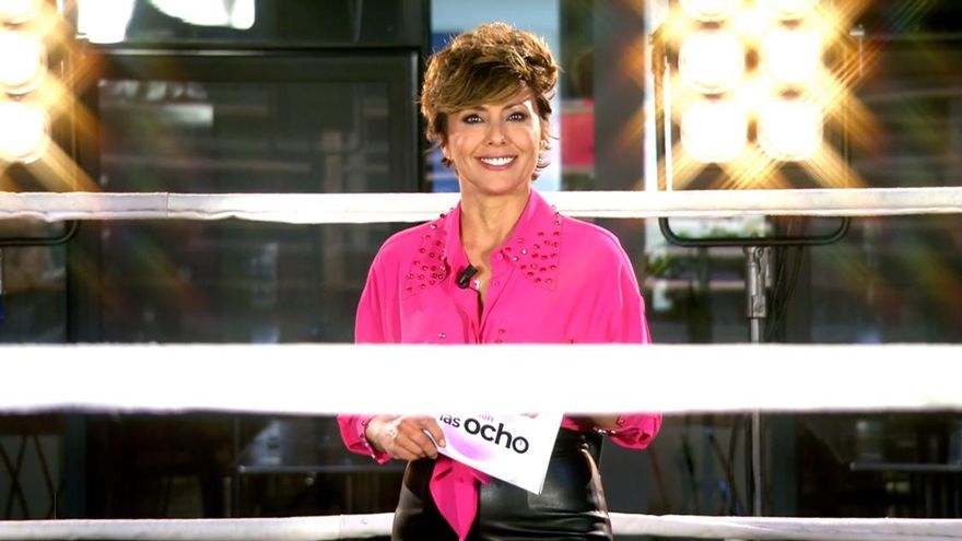 Sonsoles Ónega, en el estreno de 'Ya son las ocho'