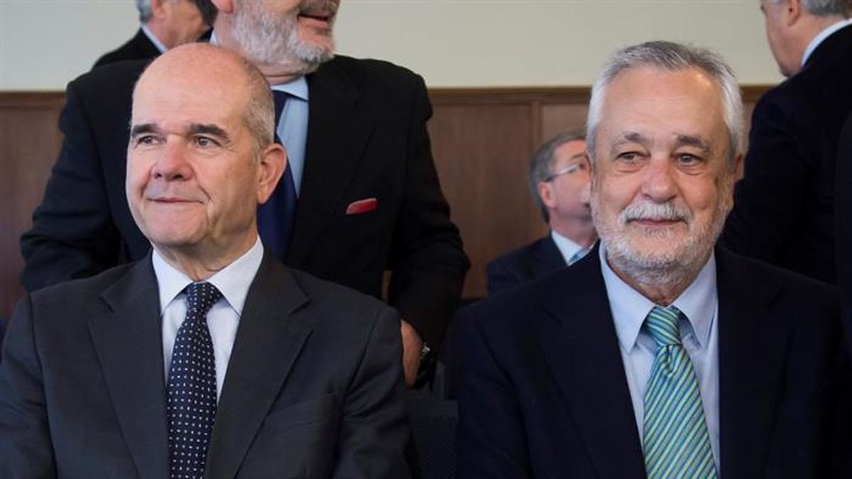 El Tribunal exime a ex altos cargos de asistir al juicio ERE hasta las conclusiones