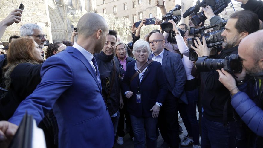 El juez deja en libertad a la eurodiputada Ponsatí tras su vuelta a España