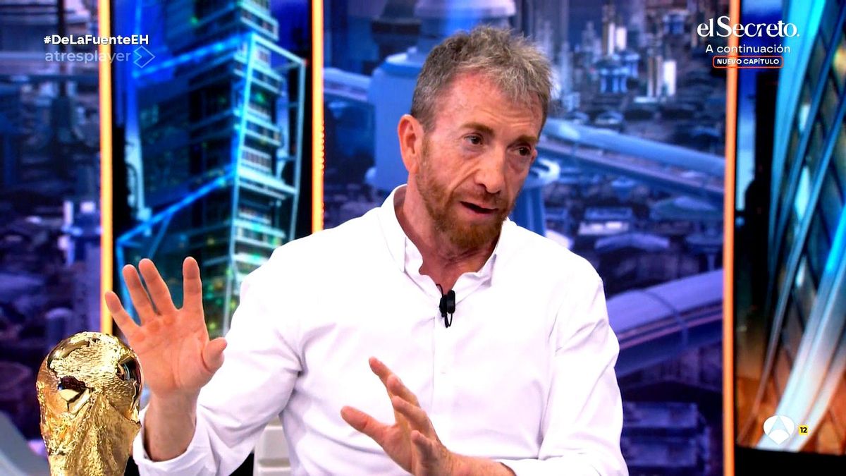 Pablo Motos pide disculpas en 'El Hormiguero' por lanzar un reproche erróneo a RTVE: "Perdón, era la FIFA"