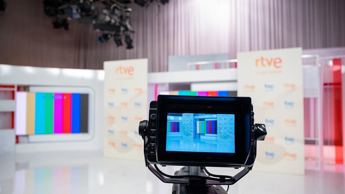 RTVE en Canarias adelanta el informativo del mediodía en su nueva programación y abre una ventana propia en 'Aquí la Tierra'