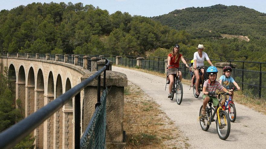 Las rutas senderistas y en bicicleta son uno de los reclamos turísticos de la provincia de Teruel.