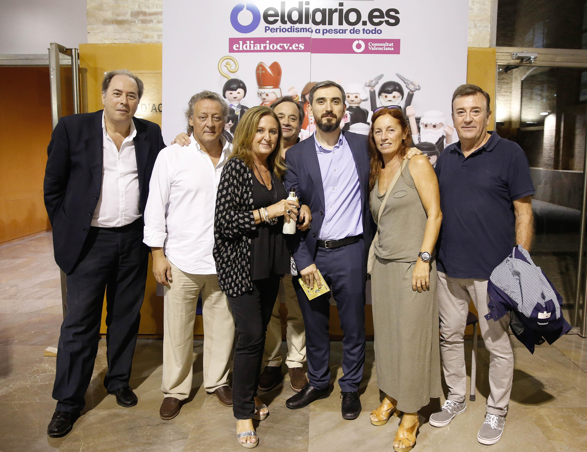 Algunos de los asistentes al acto