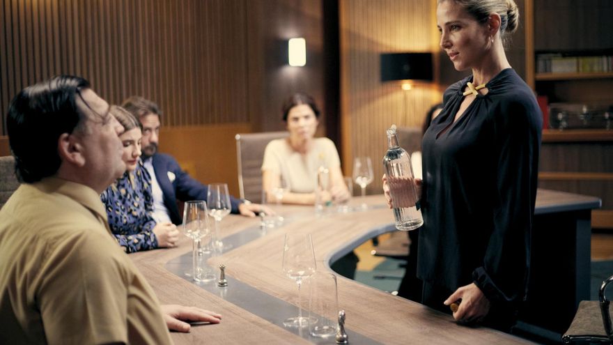 'Matices', el regreso de Elsa Pataky a una serie donde cada personaje es un misterio