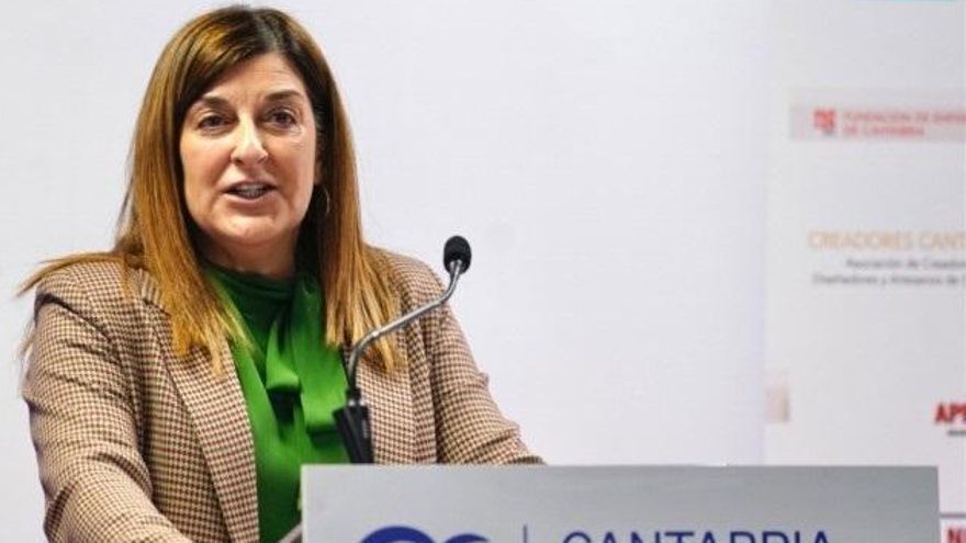 María José Saénz de Buruaga, presidenta del PP de Cantabria.