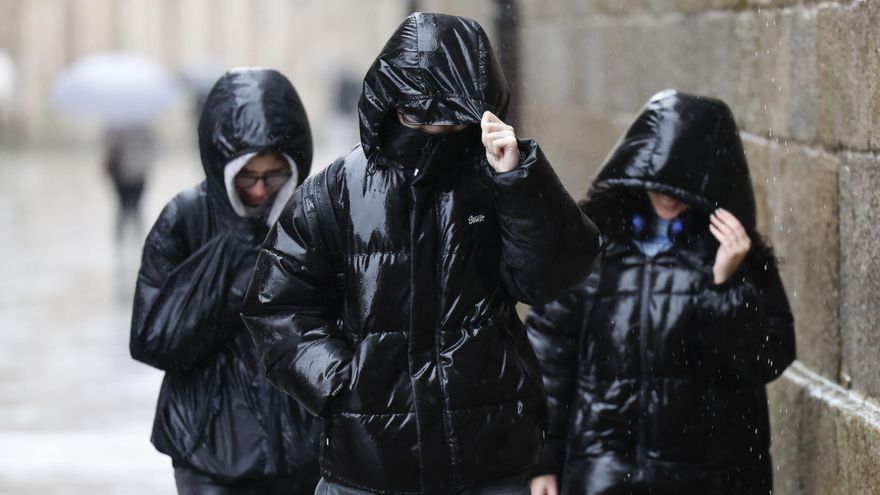 Nieve, vientos de más de 160 km/h y media Galicia sin clases: así está siendo el paso de Ingrid por la comunidad