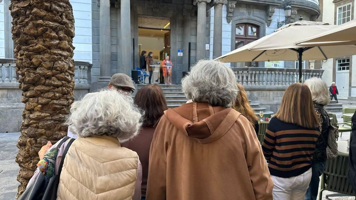 Lectura pública del texto original de 'Pinocho, historia de un títere' en la Biblioteca Insular de Gran Canaria.