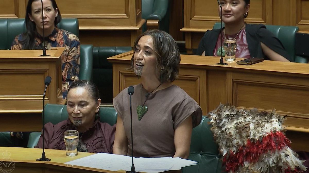 Una 'haka' interrumpe por sorpresa la sesión en el parlamento de Nueva Zelanda