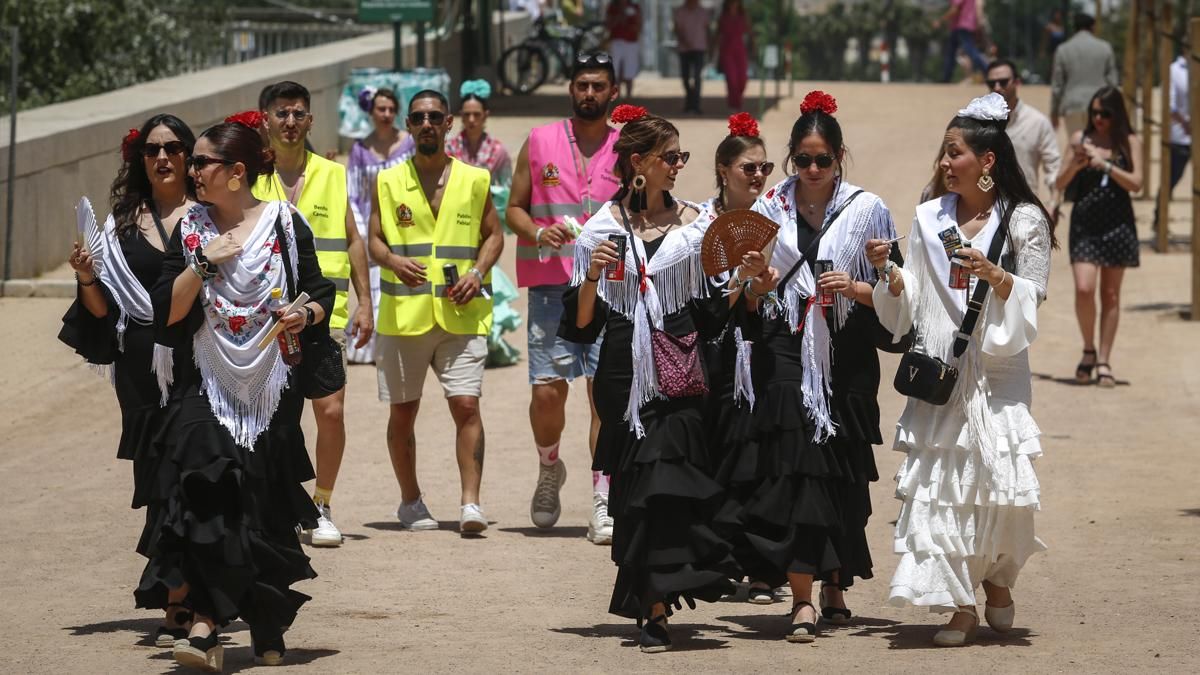 Ambiente del primer sábado de feria 2026