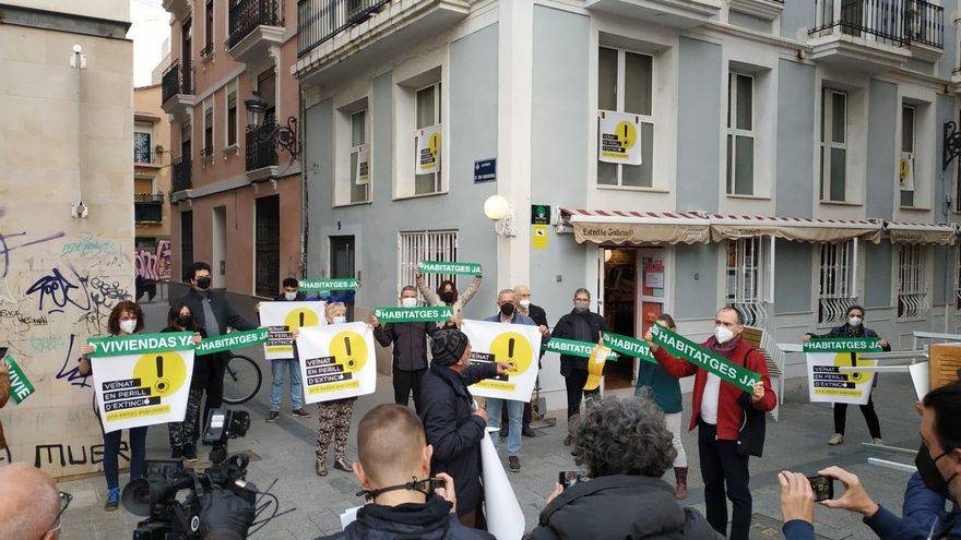 El Gobierno valenciano multará hasta con un millón de euros a los fondos buitre que acosen a inquilinos