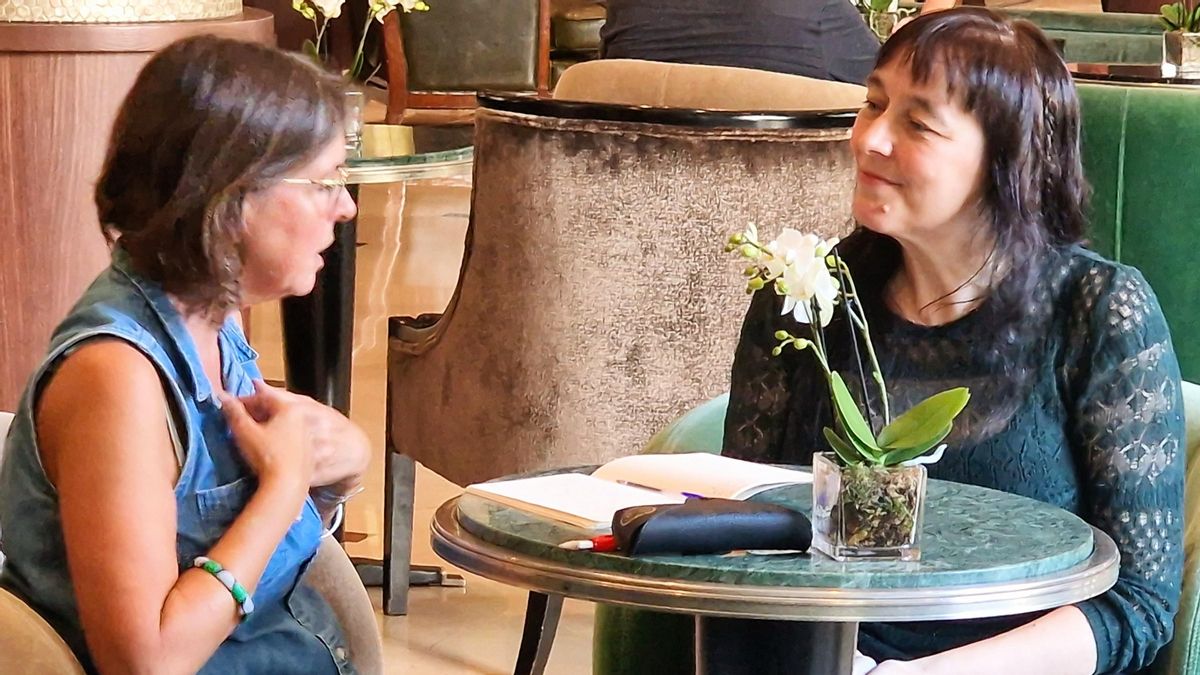 “Sempre he sigut molt autodidacta, des de ben menuda” explica la cantant durant l’entrevista.