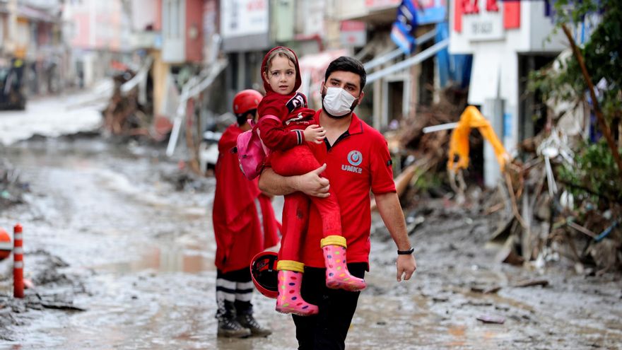 De incendios a riadas en Turquía