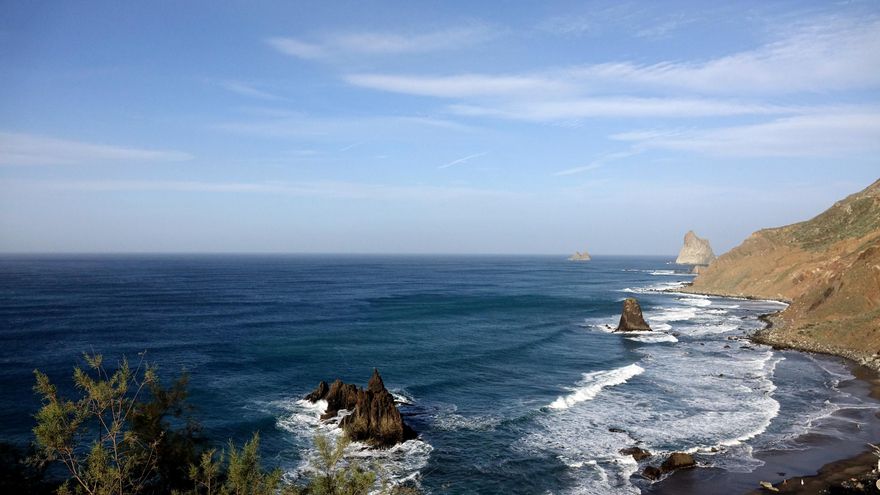 Cerrado el acceso a la playa de Benijo, en Santa Cruz de Tenerife, por desprendimientos