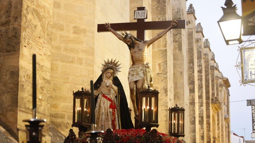 La provincia late en Córdoba con el Vía Crucis Magno