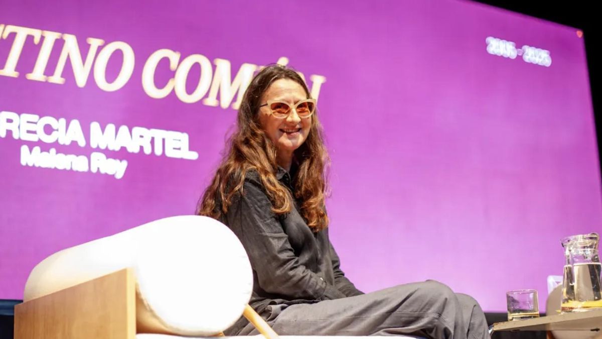 Lucrecia Martel en una entrevista con Malena Rey durante los festejos por los 20 años de la editorial Caja Negra.