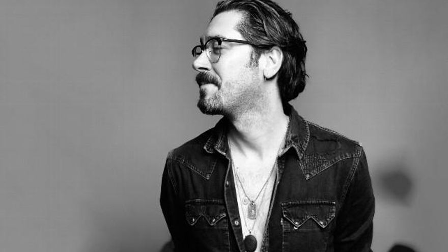 Fabián D. Cuesta por Juan Marigorta.