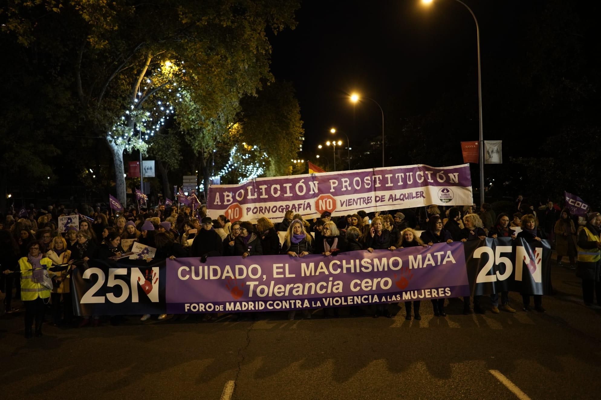 Cabecera de la manifestación, hoy en Madrid.