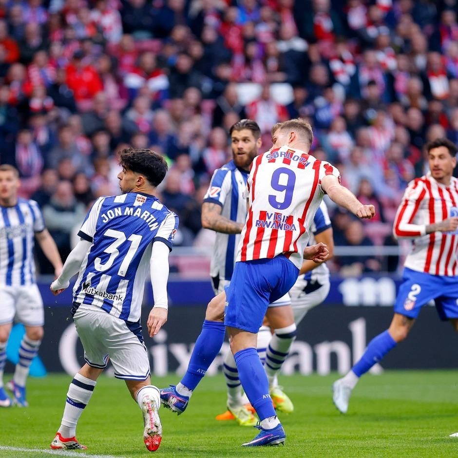 Un instante de uno de los enfrentamientos ligueros de esta temporada entre Atlético de Madrid y Real Sociedad