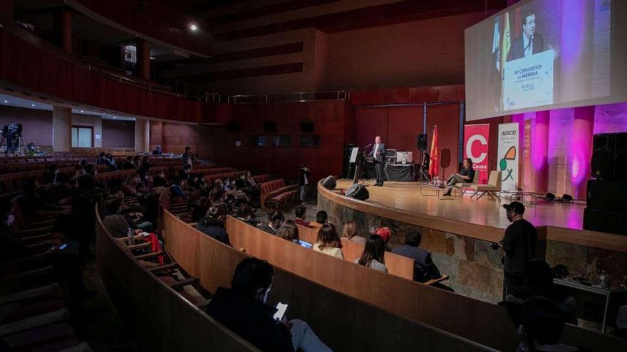 Mujer, juventud migrante y Ucrania, protagonistas del V Congreso de Mérida Periodismo de Migraciones