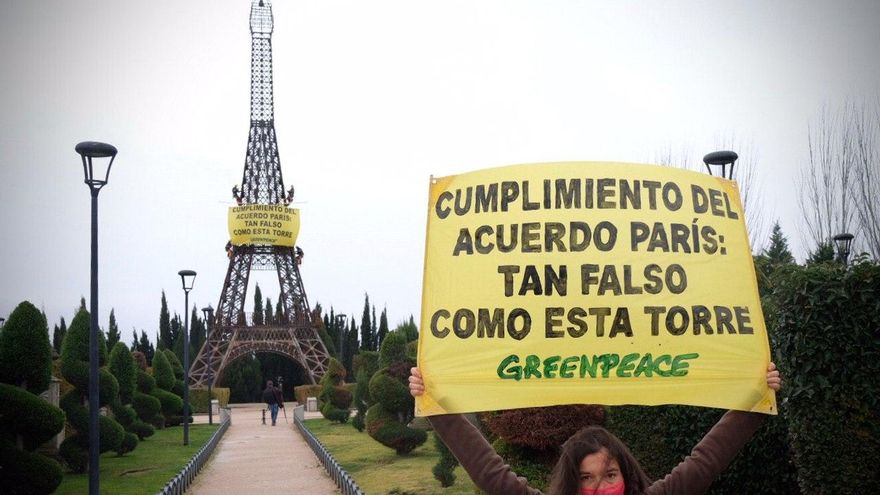 Acción de Greenpeace en Torrejón de Ardoz.