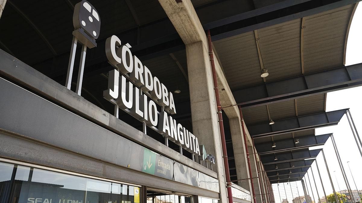 Estación Córdoba - Julio Anguita