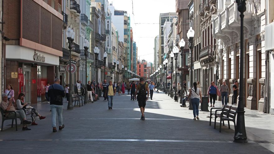 Solo un 6,6% de las personas que están bajo el umbral de la pobreza en Canarias percibe una renta mínima