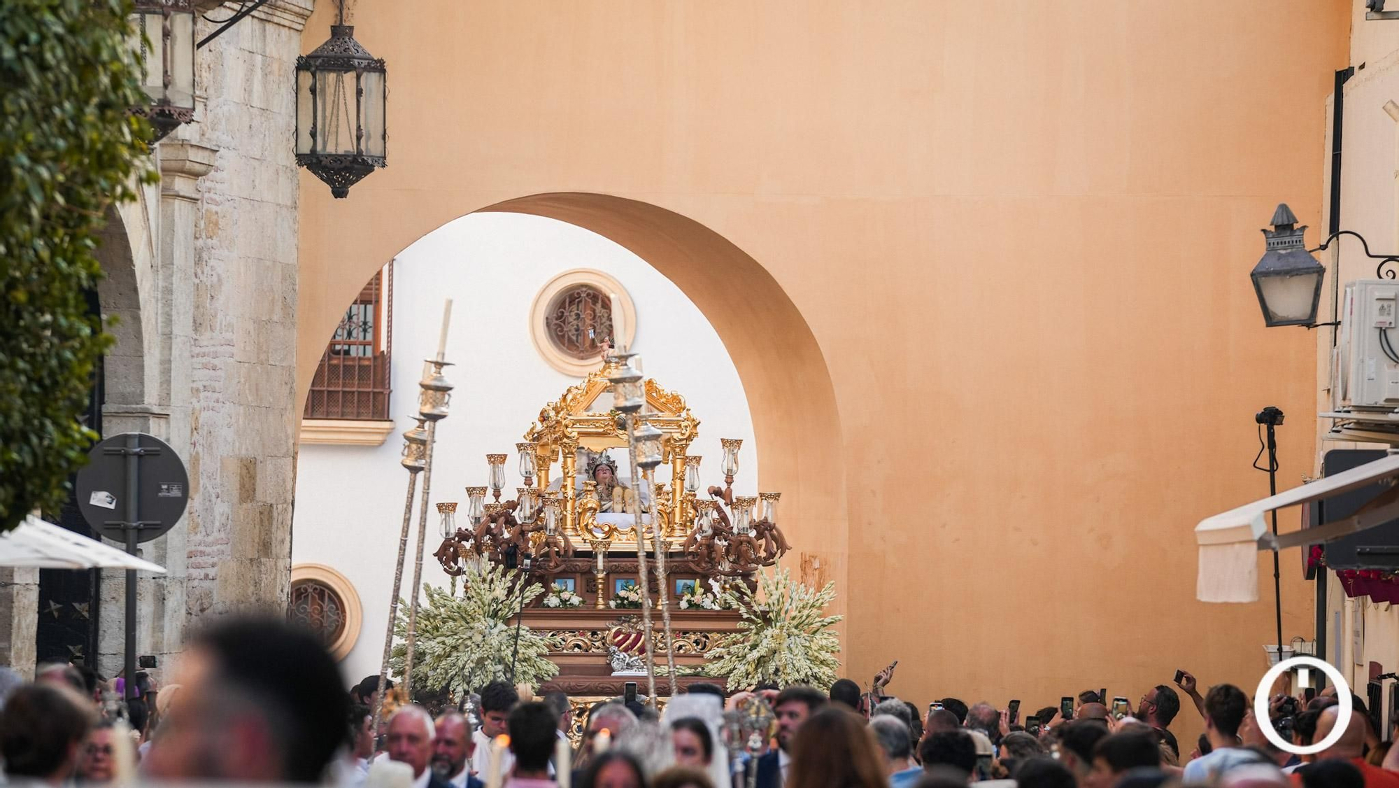 Procesión Virgen del Tránsito