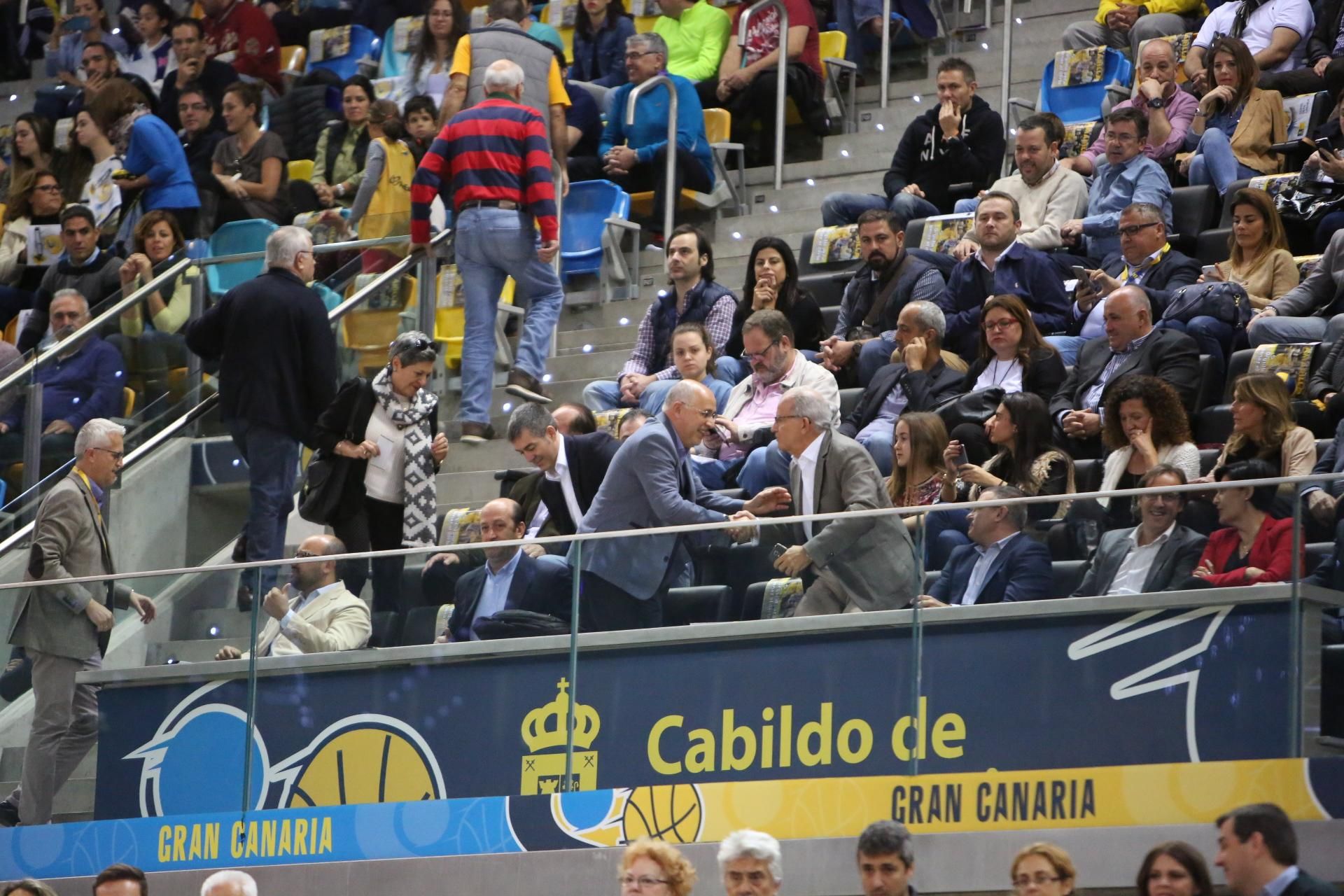 Partido entre el Herbalife Gran Canaria e Iberostar Tenerife en el Gran Canaria Arena. (Alejandro Ramos).