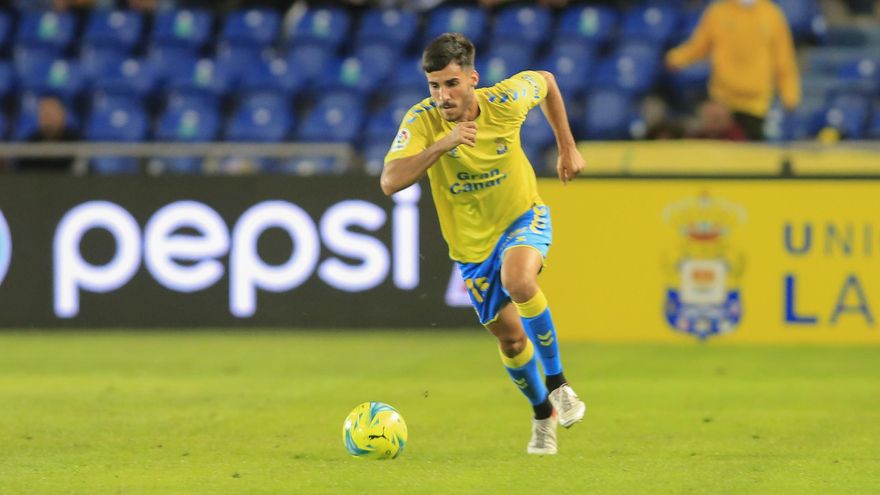 El centrocampista Fabio González amplía su vinculación con la UD Las Palmas