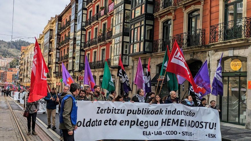 Los funcionarios vascos lanzan un aviso a este Gobierno y al que salga de las urnas: "Habrá más huelgas"