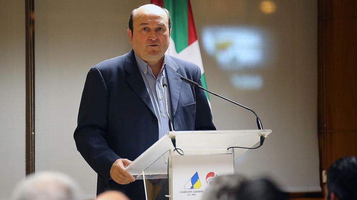 Ortuzar dice que es "imposible" negociar los PGE con "un 155 operativo y las instituciones catalanas disueltas"