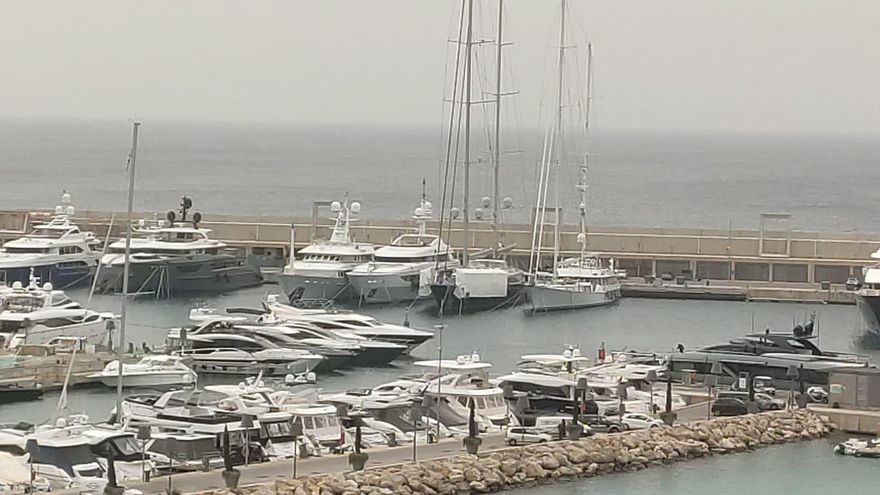 Imagen del 'Lady Anastasia' retenido provisionalmente en Port Adriano