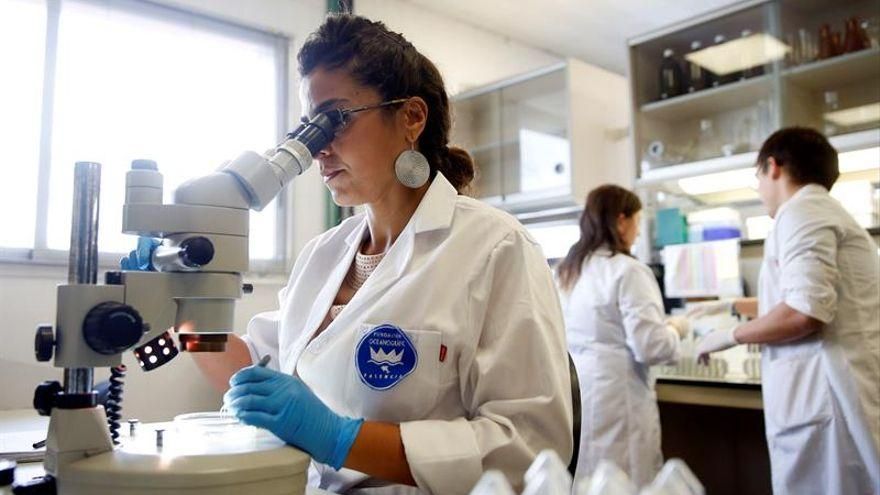 Aumenta la lista de sospechosos tras los trombos asociados a la vacuna de AstraZeneca