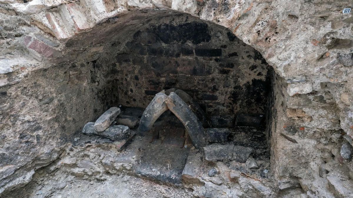 Descubren un sistema de calefacción medieval casi intacto en un convento de Suiza: así se calentaban hace 800 años