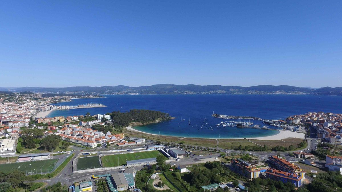 Ocho rutas de senderismo para hacer desde este municipio de Galicia, el que tiene más senderos azules de España