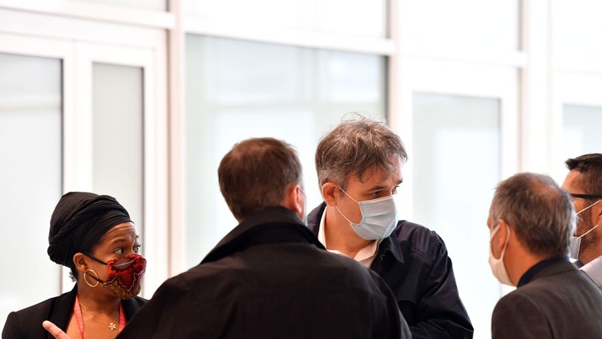 Una cadena perpetua y condenas de hasta 30 años de cárcel por el atentado contra Charlie Hebdo