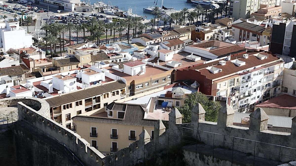 Los precios de la vivienda siguen subiendo un 7% pese a la caída de compras