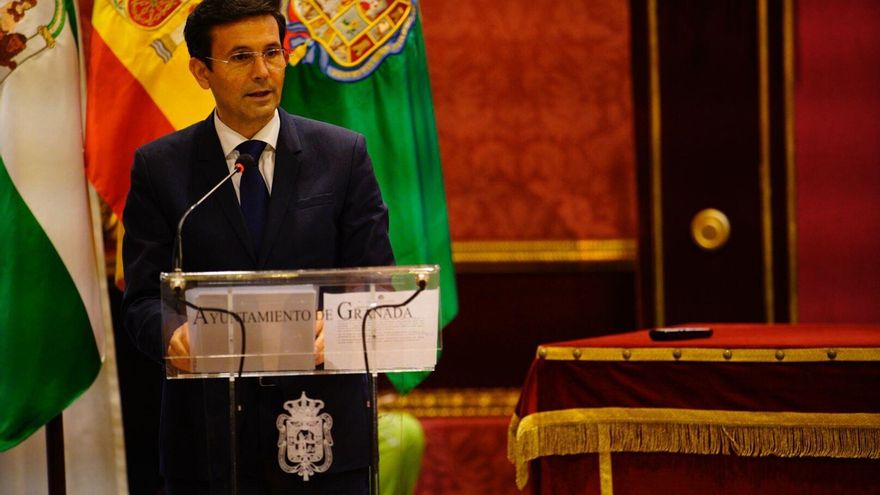 El exalcalde y candidato socialista, Francisco Cuenca, encabezaría esta moción