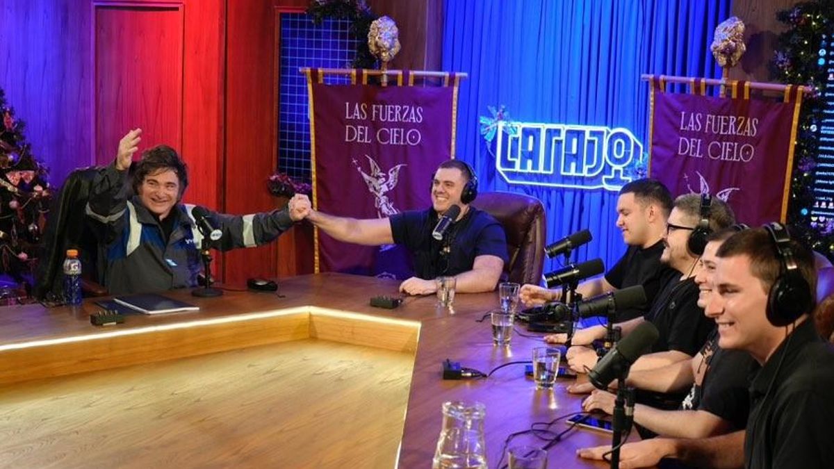 Milei despidió el año en el streaming del "Gordo Dan" y pronosticó que para agosto de 2026 “la inflación va a empezar con cero”