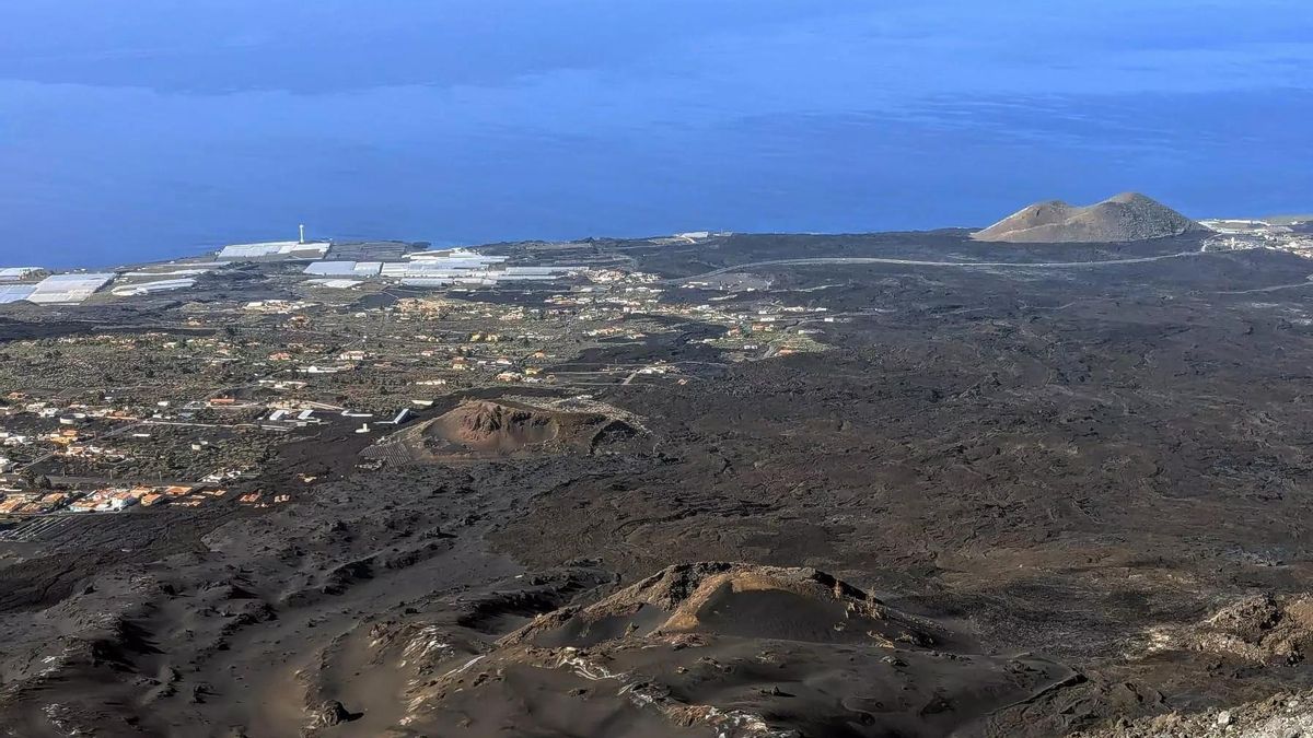 El Consejo de Ministros abordará  el 8 de septiembre la bonificación del 60% del IRPF para La Palma  y los 100 millones  de la reconstrucción