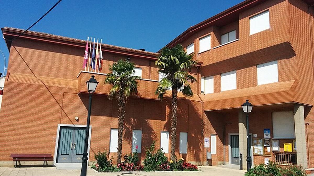 El PP de León tendrá que buscar un concejal para Valdefuentes del Páramo tras la dimisión de tres de sus cuatro ediles