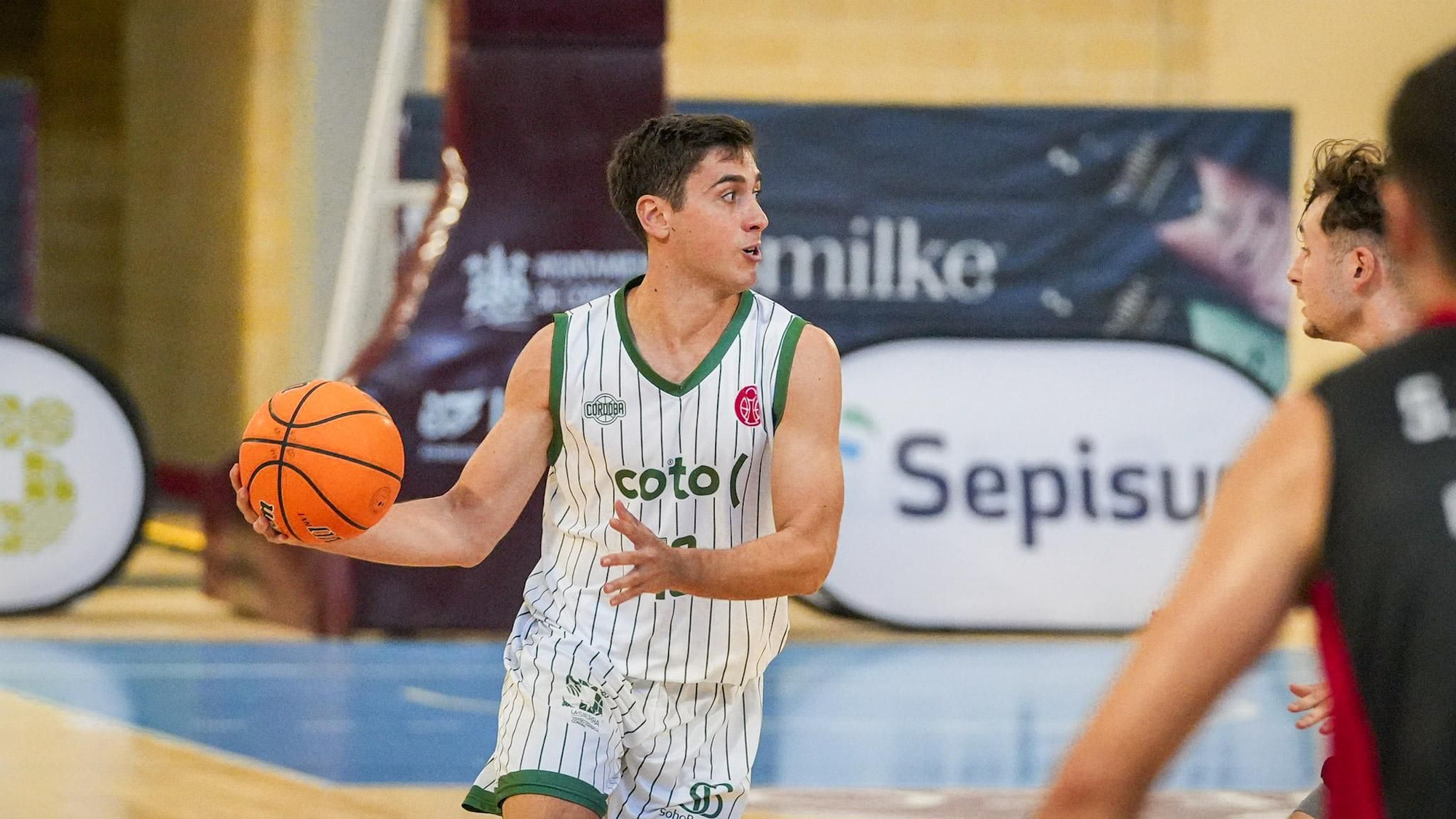 Las imágenes del Coto Córdoba CB - Clínica Ponferrada SDP