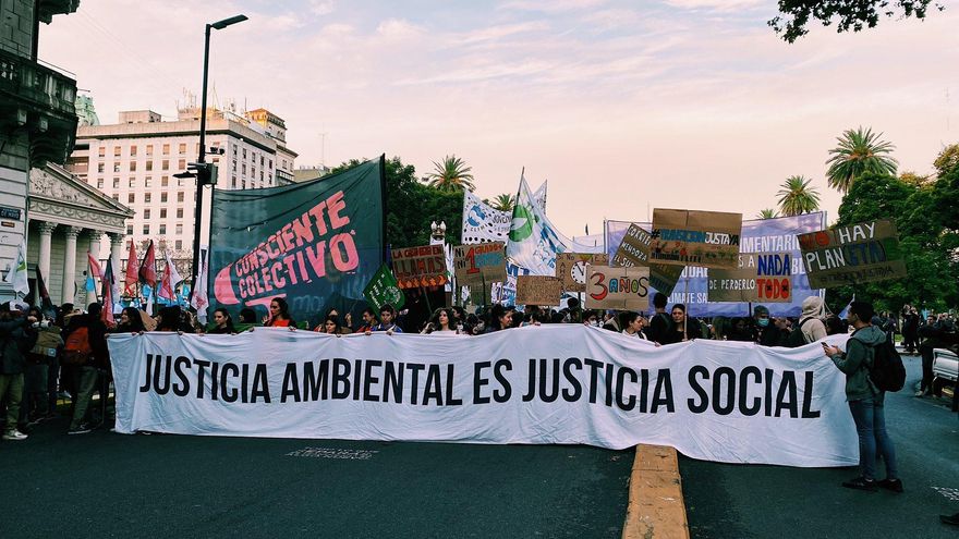 #22A: Activistas y organizaciones ambientales marcharon pidiendo una ley de humedales