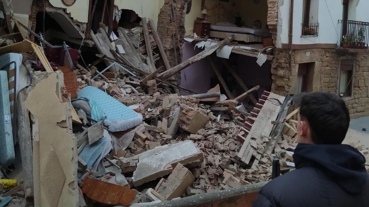 Cenicero busca levantarse tras el derrumbe: "Nos tocó la lotería, minutos después hubiéramos estado cinco personas en esa cocina"