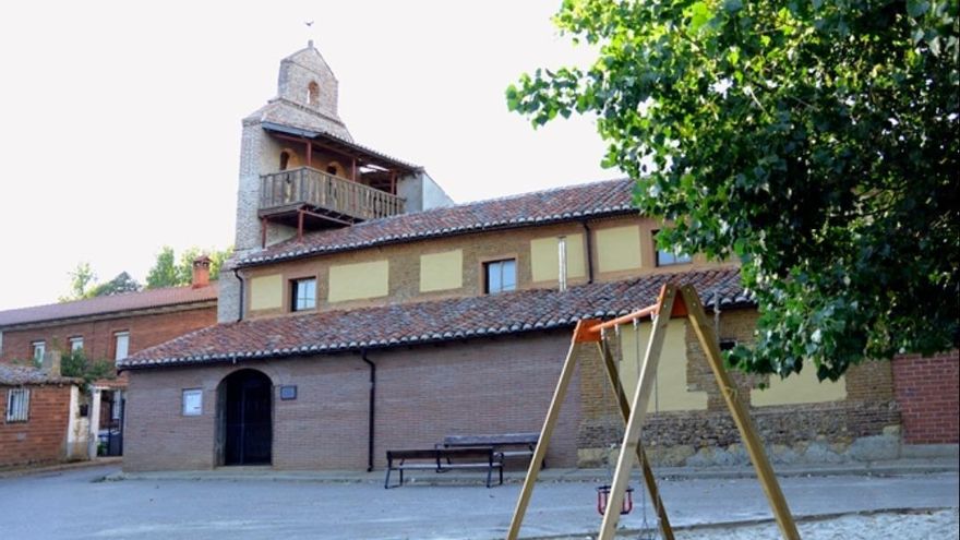 La iglesia 'asaltada' por los ladrones en Castrillo de Valderaduey.