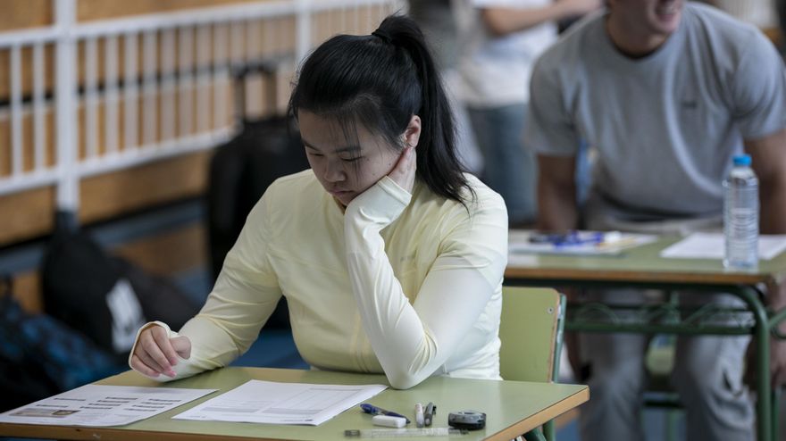 El 44% de los alumnos suspende el polémico examen de Matemáticas II de la PAU en La Rioja