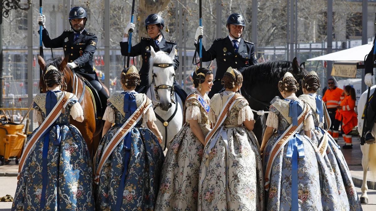 València pide ahora un informe de Policía Nacional sobre la propuesta de llegada de cercanías en las horas de la mascletà
